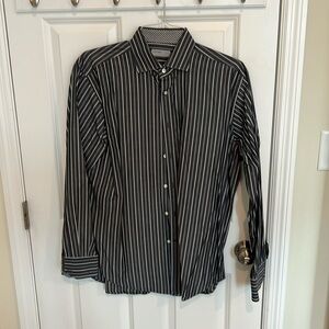 Like new Jack stone button down